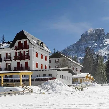 Croda Rossa 3*